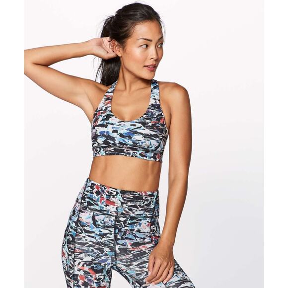 Lululemon Break Free Bra Size 2 EUC - Picture 1 of 5